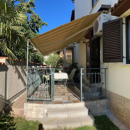 Apartment Budinjas *