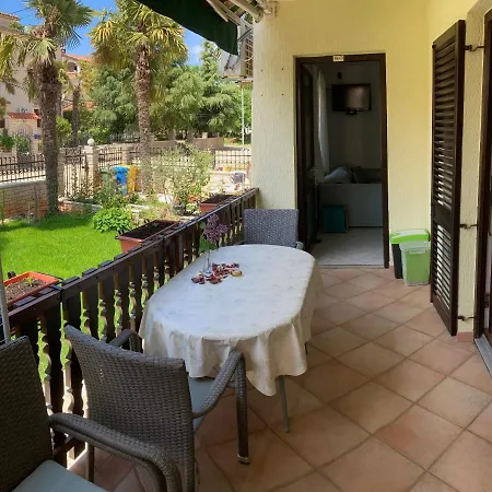 Apartment Budinjas Funtana