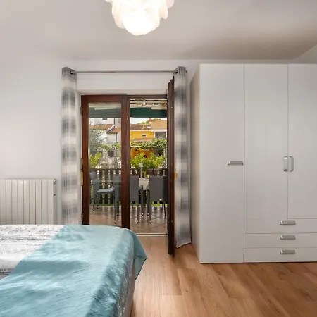 Apartment Budinjas